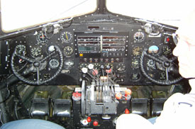 Fr Nostalgiker: Großaufnahme des Cockpits