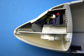 Foto von Bugbereich innen mit Cockpit