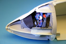 Foto von Bugbereich innen mit Cockpit