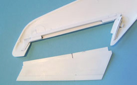 Umbauten im Seitenleitwerks-Bauteil