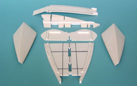 Die Teile au&szlig;en werden zu den Wulstformen aufgebaut