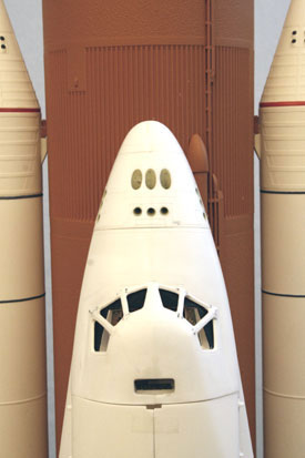 Foto vom Modell mit Tank und Boostern