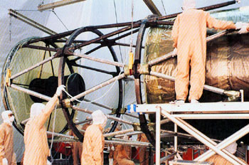 Das OTA in einem fr�hen Stadium des Zusammenbaus