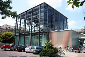 Bild von der Voliere