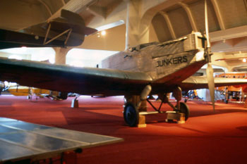 Ansicht Junkers W 33 schr&auml;g vorn-rechts