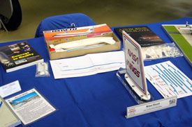 Bausatz, Literatur und Decals f&uuml;r das B737-Projekt