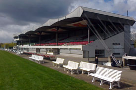 Ansicht vom Trib&uuml;hnengeb&auml;ude Neue Bult