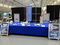 Foto vom Ausstellertisch in der Eilenriedehalle des HCC