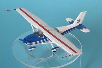 Bild von der Cessna 172K NASA 507