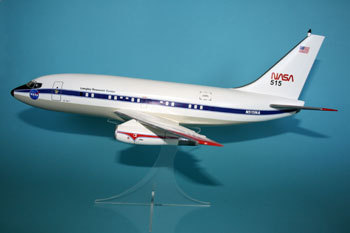 Bild von der Boeing 737-130 NASA 515
