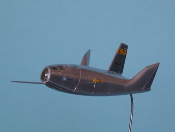 Bild von der Northrop HL-10 NASA 804