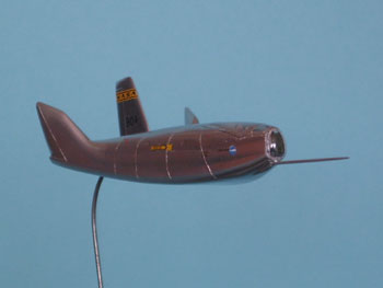 Bild von der Northrop HL-10 NASA 804