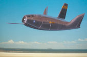 Bild vom Modell der Northrop HL-10 NASA 804