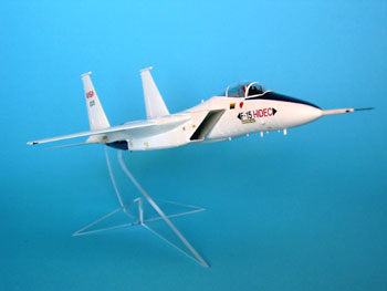 Bild von der McDonnell Douglas F-15A NASA 835