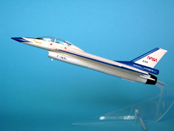 Bild von der General Dynamics F-16XL/B NASA 846