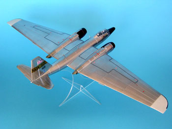 Bild von der General Dynamics/Martin WB-57F NASA 928