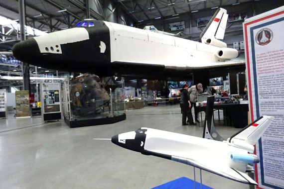 Foto vom OK-GLI - Original und Modell