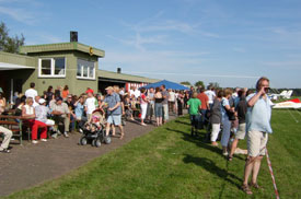 Tower und Hallenbereich