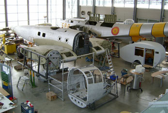 Restauration CASA 2.111B