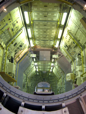 Innen-Gesamtansicht des Experimentsegments